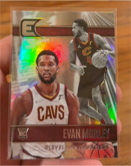 2021 Panini Essentials #EC-EM Evan Mobley — front