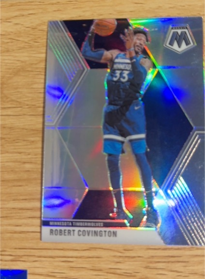 2020 Panini Mosaic #33 Robert Covington — front