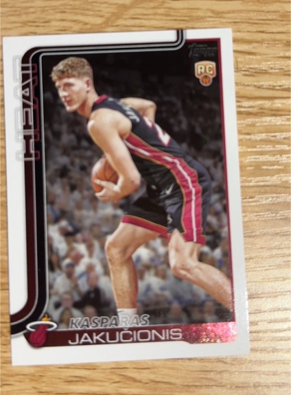 2021 Panini NBA Hoops #8 Kasparas Jakučionis RC — front