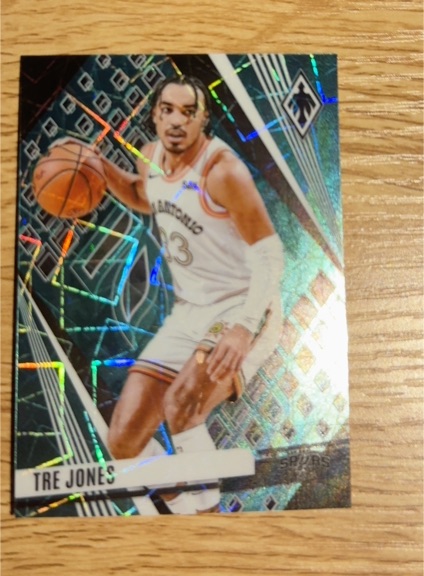 2021 Panini Illusions #3 Tre Jones — front