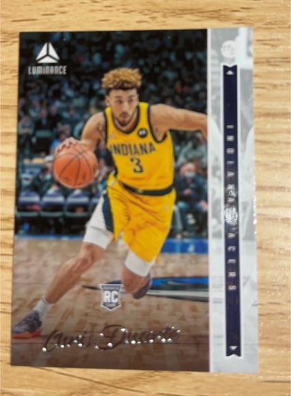 2017 Luminance #1 Justin Holiday — front