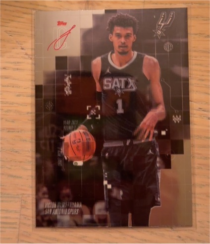 2020 Topps #1 Dejounte Murray — front