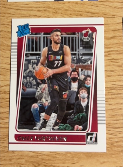 2021 Donruss #77 Omer Yurtseven — front