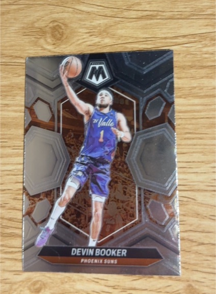 2020 Panini Mosaic #88 Devin Booker — front