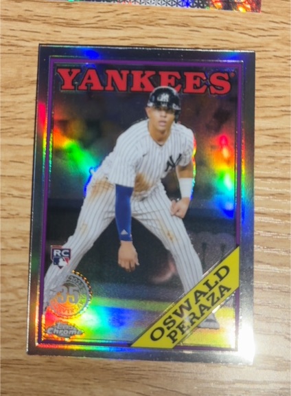 2022 Topps Chrome #35 Oswald Peraza — front