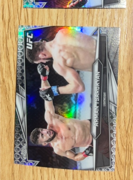 2020 Topps Chrome UFC #48 Arman Tsarukyan — front