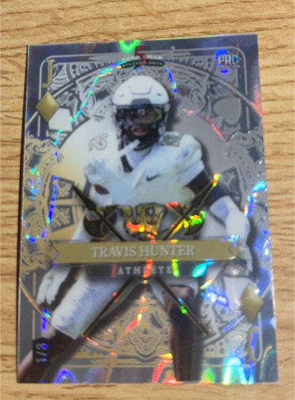 2022 Panini Chronicles Draft Picks Jack of Diamonds #J1 Travis Hunter — front