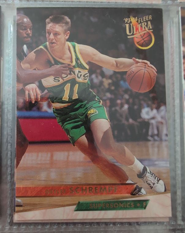 1993 Fleer Ultra #11 Detlef Schrempf — front
