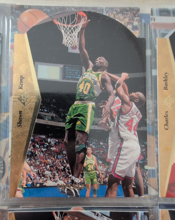 1994 SP #60 Shawn Kemp — front