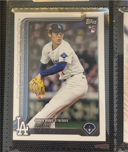2025 Topps #Rookie Roki Sasaki — front