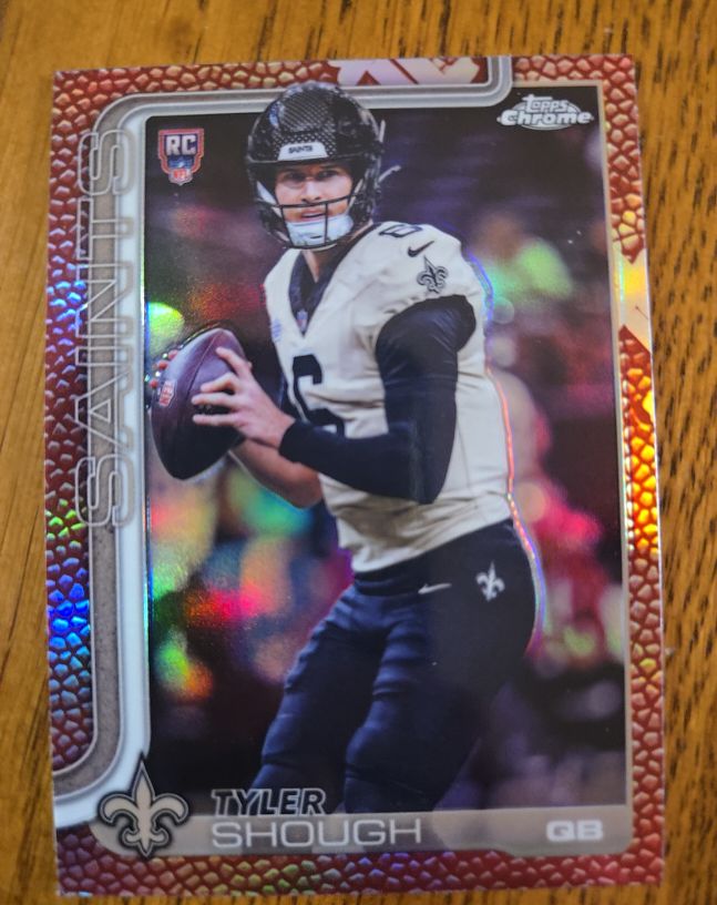 2022 Topps Chrome #216 Tyler Shough — front