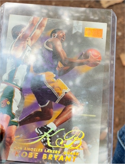 1996 SkyBox Kobe Bryant — front