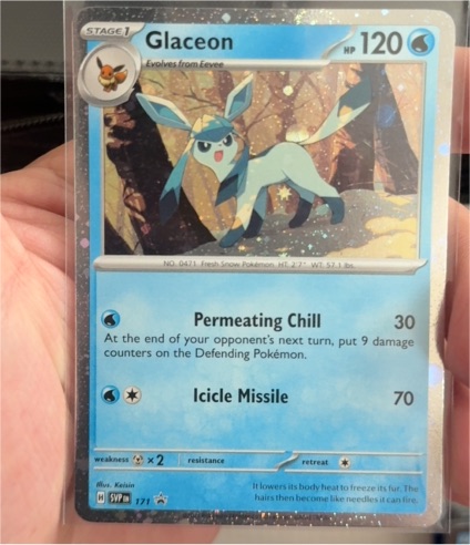 2020 Pokémon Sword & Shield #171 Glaceon — front