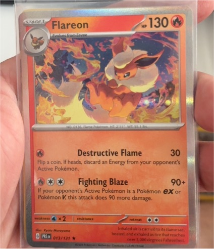 2020 Pokémon #013 Flareon — front