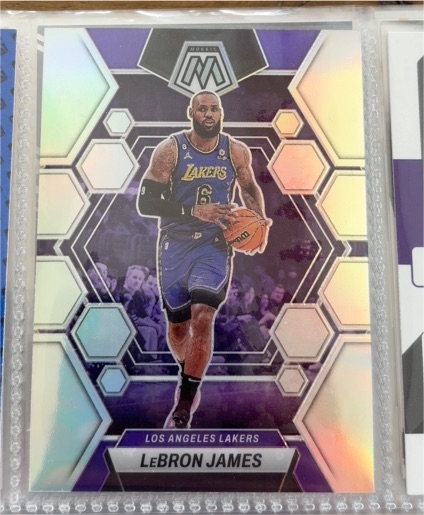 2020 Panini Mosaic #6 LeBron James — front