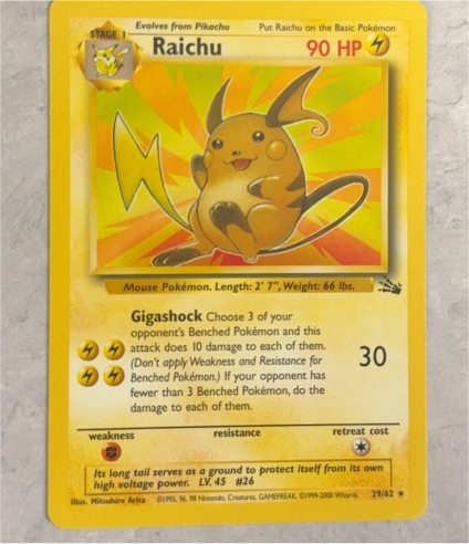 1999 Pokémon #29 Raichu — front