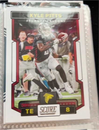 2021 Score #8 Kyle Pitts — front