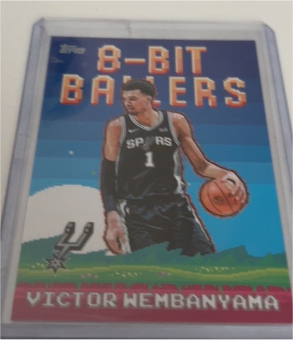 2023 Topps 8-Bit Ballers Victor Wembanyama — front