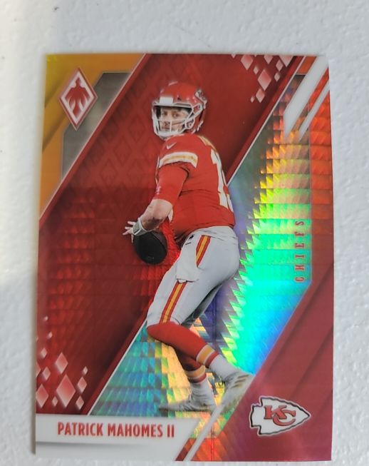 2021 Panini Phoenix #1 Patrick Mahomes II — front