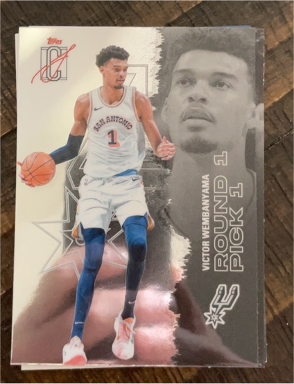2023 Topps Now #7 Victor Wembanyama Round 1 Pick 1 — front
