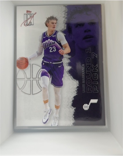 2021 Topps Lauri Markkanen Rookie Card #R7 — front