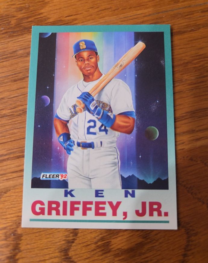 1992 Fleer #24 Ken Griffey, Jr. — front