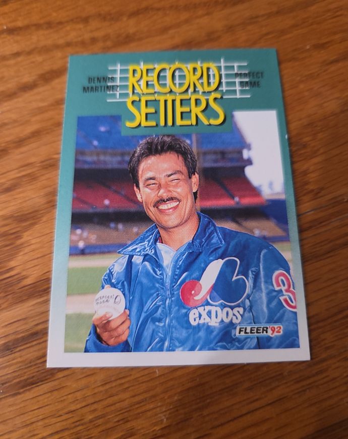 1992 Fleer Record Setters Dennis Martinez — front