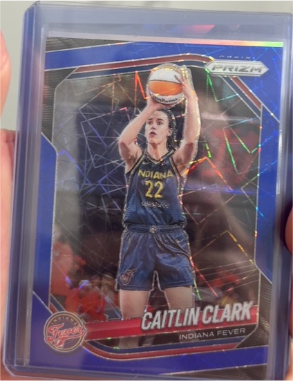 2023 Panini Prizm #22 Caitlin Clark — front