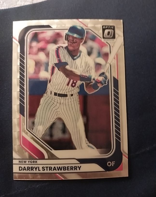 2021 Donruss Optic #18 Darryl Strawberry — front