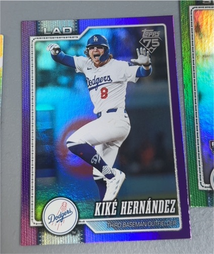 2022 Topps 75 #LAD-8 Kiké Hernández — front