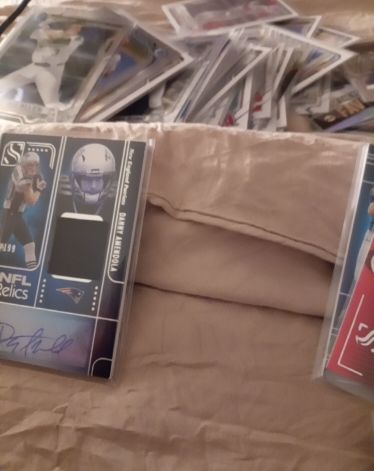 2020 Panini NFL Relics #99 Derrick Henry — front