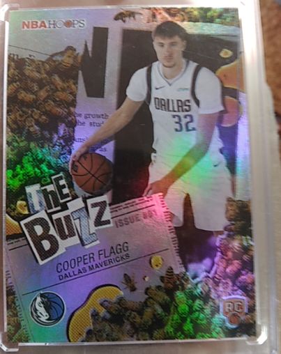 2022 NBA Hoops The Buzz Cooper Flagg Dallas Mavericks — front