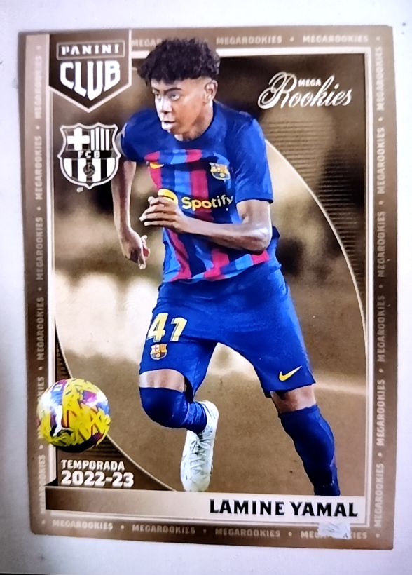 2022 Panini Club Mega Rookies Lamine Yamal — front