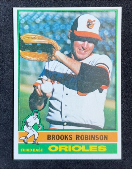 1981 Topps #300 Brooks Robinson — front