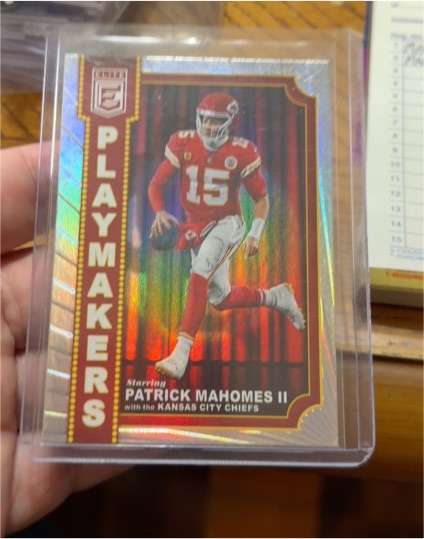 2020 Donruss Elite Playmakers Patrick Mahomes II — front