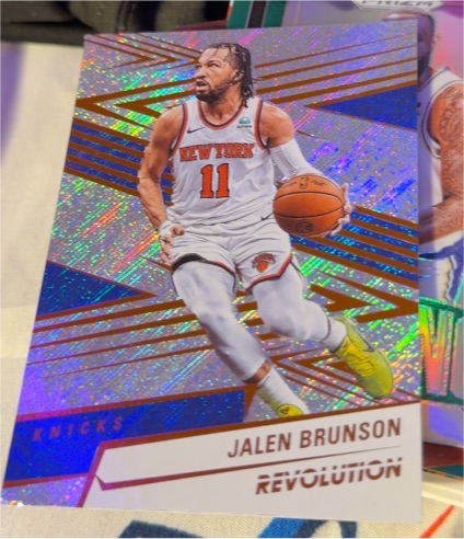 2022 Panini Revolution #11 Jalen Brunson — front