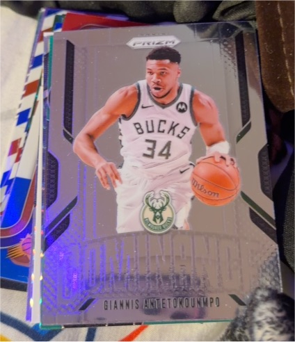 2020 Panini Prizm #34 Giannis Antetokounmpo — front