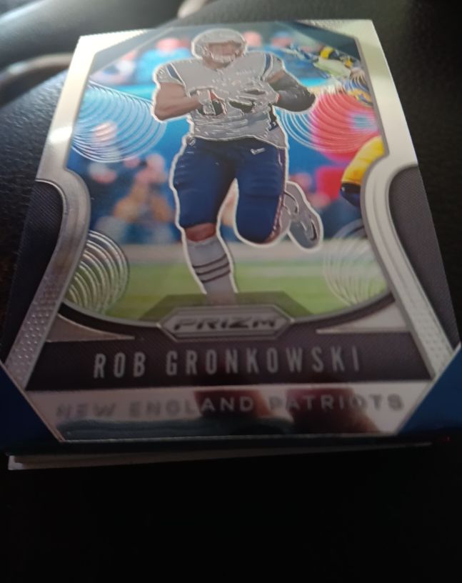 2017 Panini Prizm #260 Rob Gronkowski — front