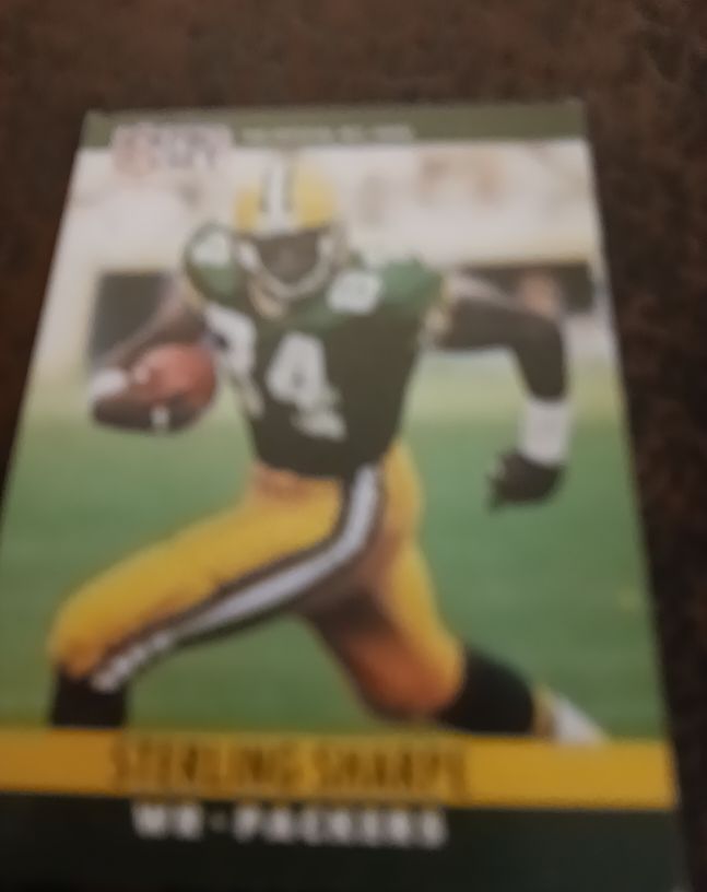 1991 Topps #11 Sterling Sharpe — front