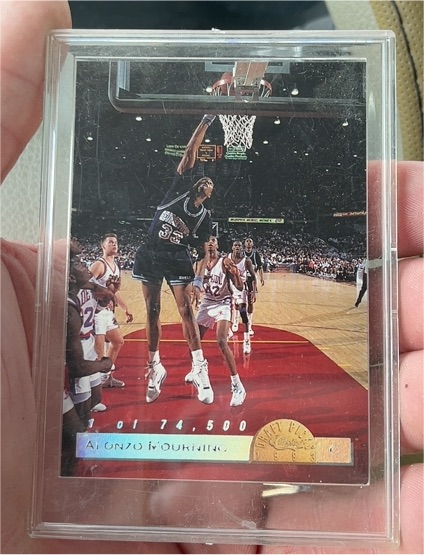 1993 SkyBox #1 Alonzo Mourning — front