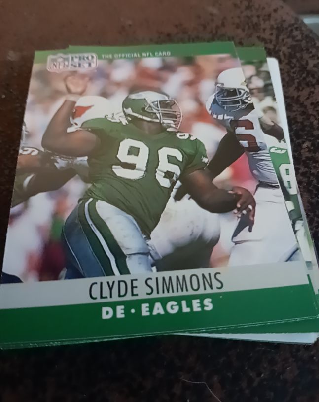 1990 Pro Set #96 Clyde Simmons — front