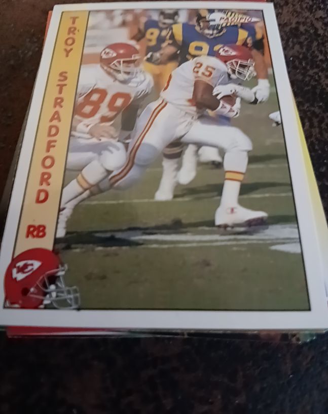 1990 Pro Set #25 Troy Stradford — front