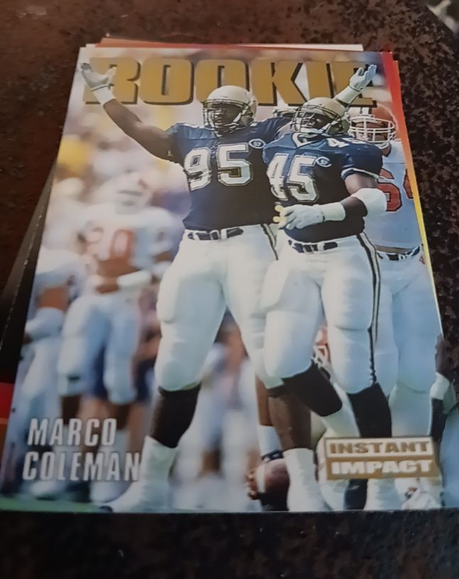 1990 Score #300 Marco Coleman Rookie — front