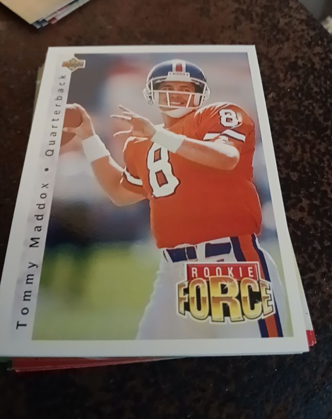 1992 Upper Deck Rookie Force Tommy Maddox — front
