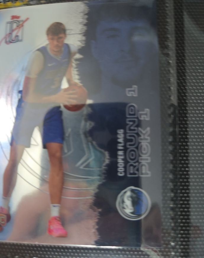 2021 Panini The National Collegiate Basketball Round 2 Pick 1 — front