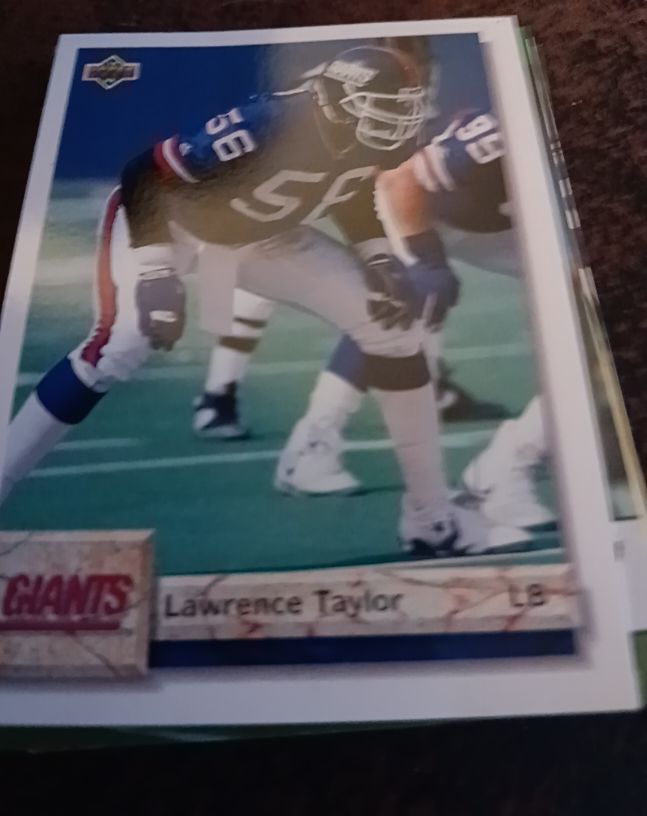 1991 Upper Deck #66 Lawrence Taylor — front