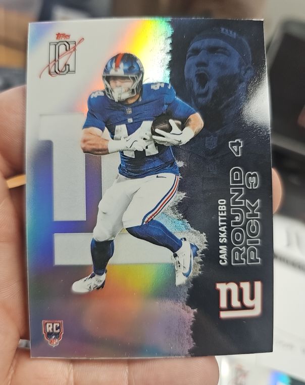 2022 Topps DC Cam Skatebo Round 4 Pick 34 — front