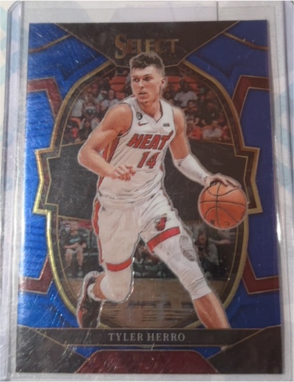2020 Panini Select #14 Tyler Herro — front