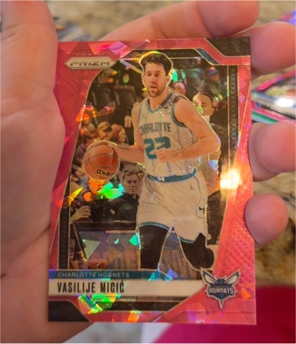 2023 Panini Prizm #22 Vasilije Micić — front
