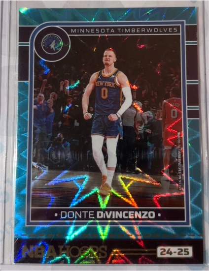 2022 NBA Hoops #24 Donte DiVincenzo — front